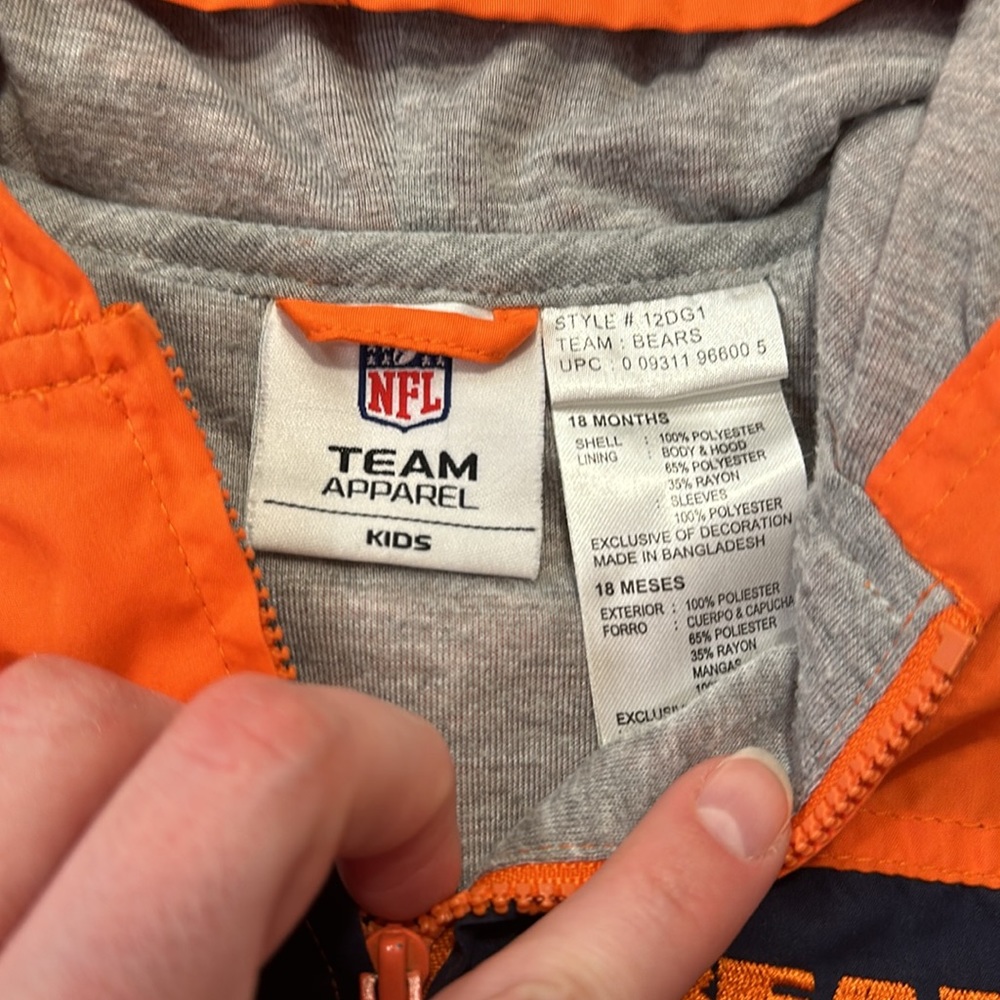 NFL Chicago bears hooded jacket windbreaker size 18 months orange navy blue 🐻🏈 - Picture 3 of 7